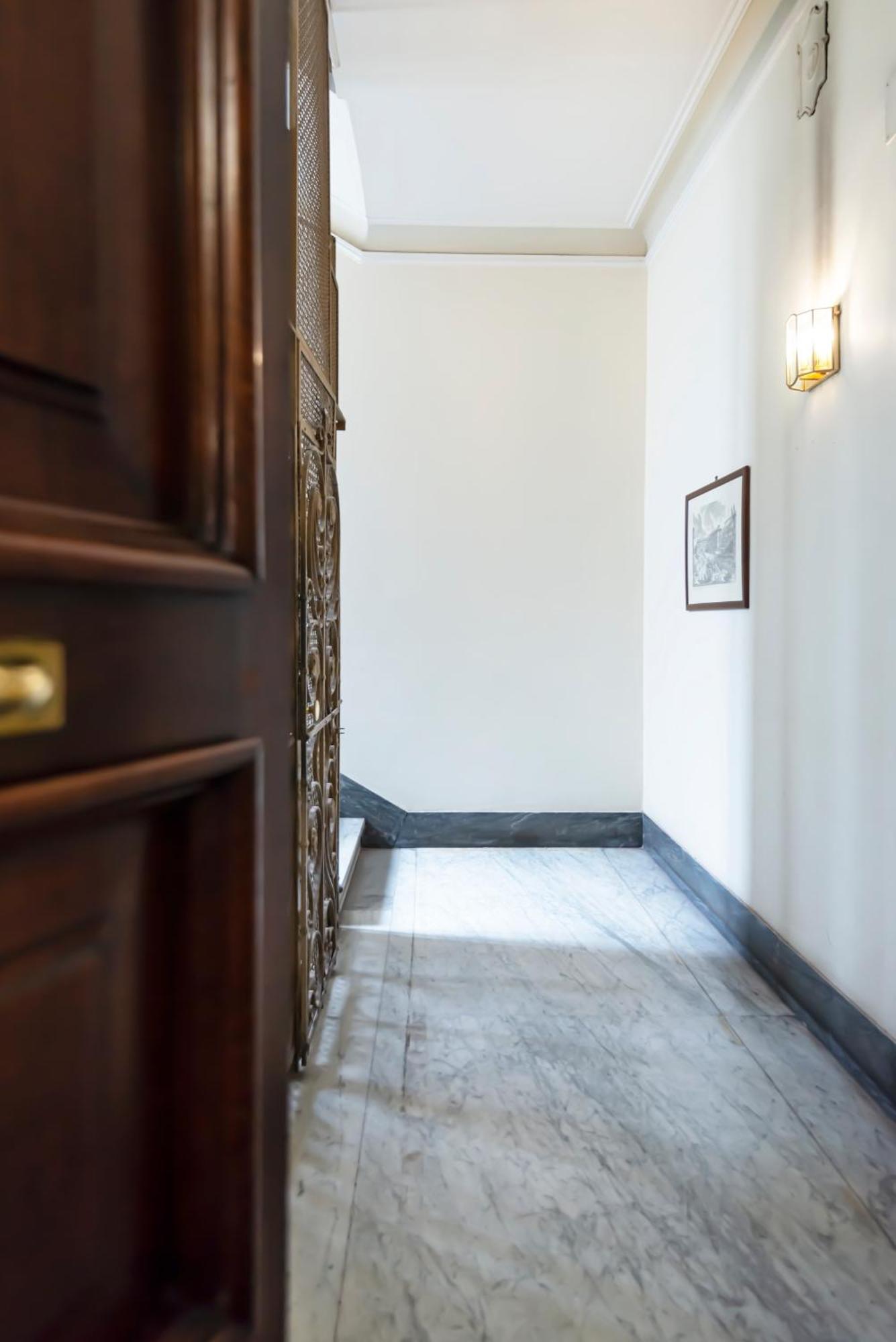 Amoe - Eleganza E Storia Nel Cuore Di Apartamento *
