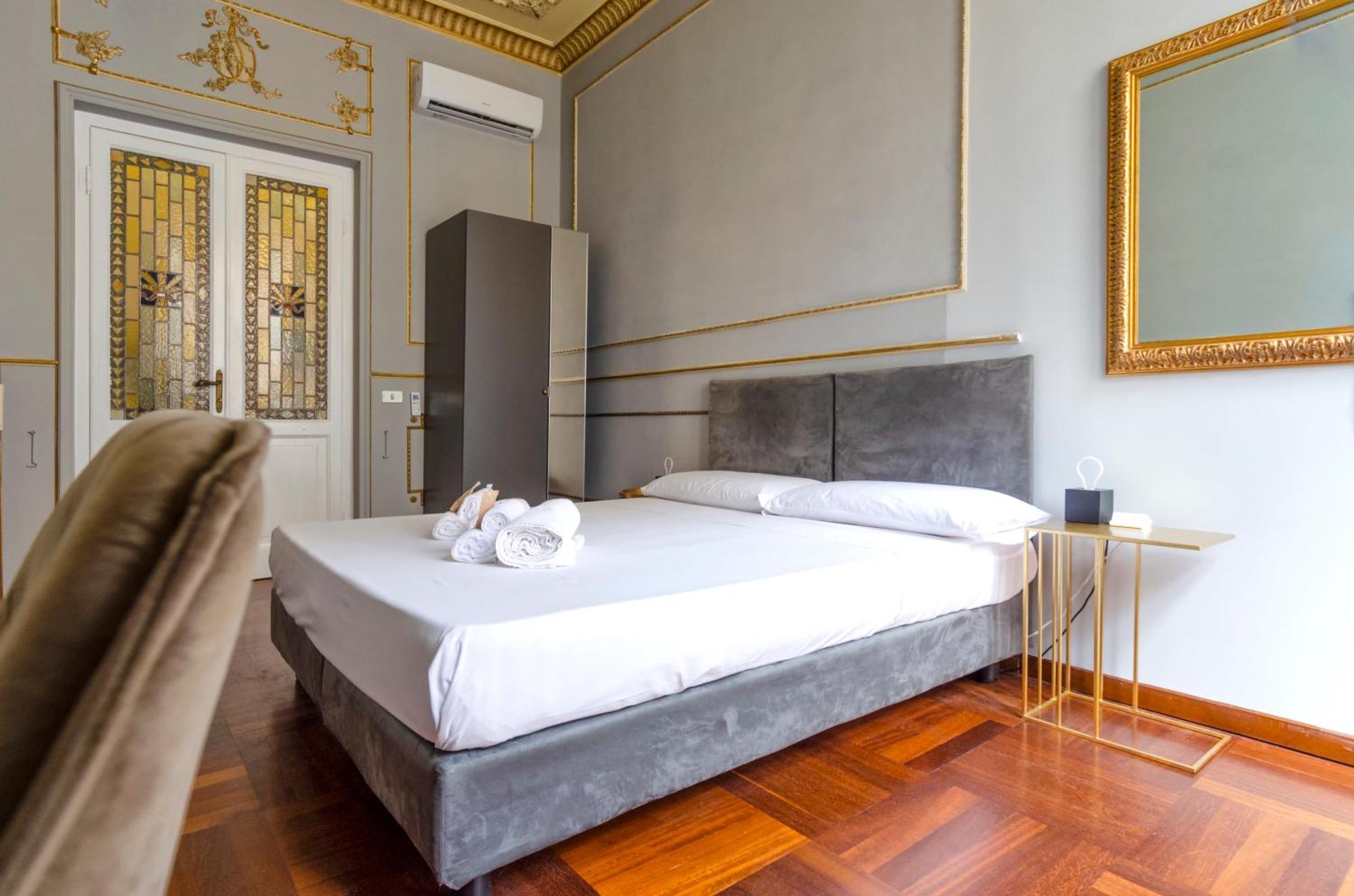 Amoe - Eleganza E Storia Nel Cuore Di Apartamento