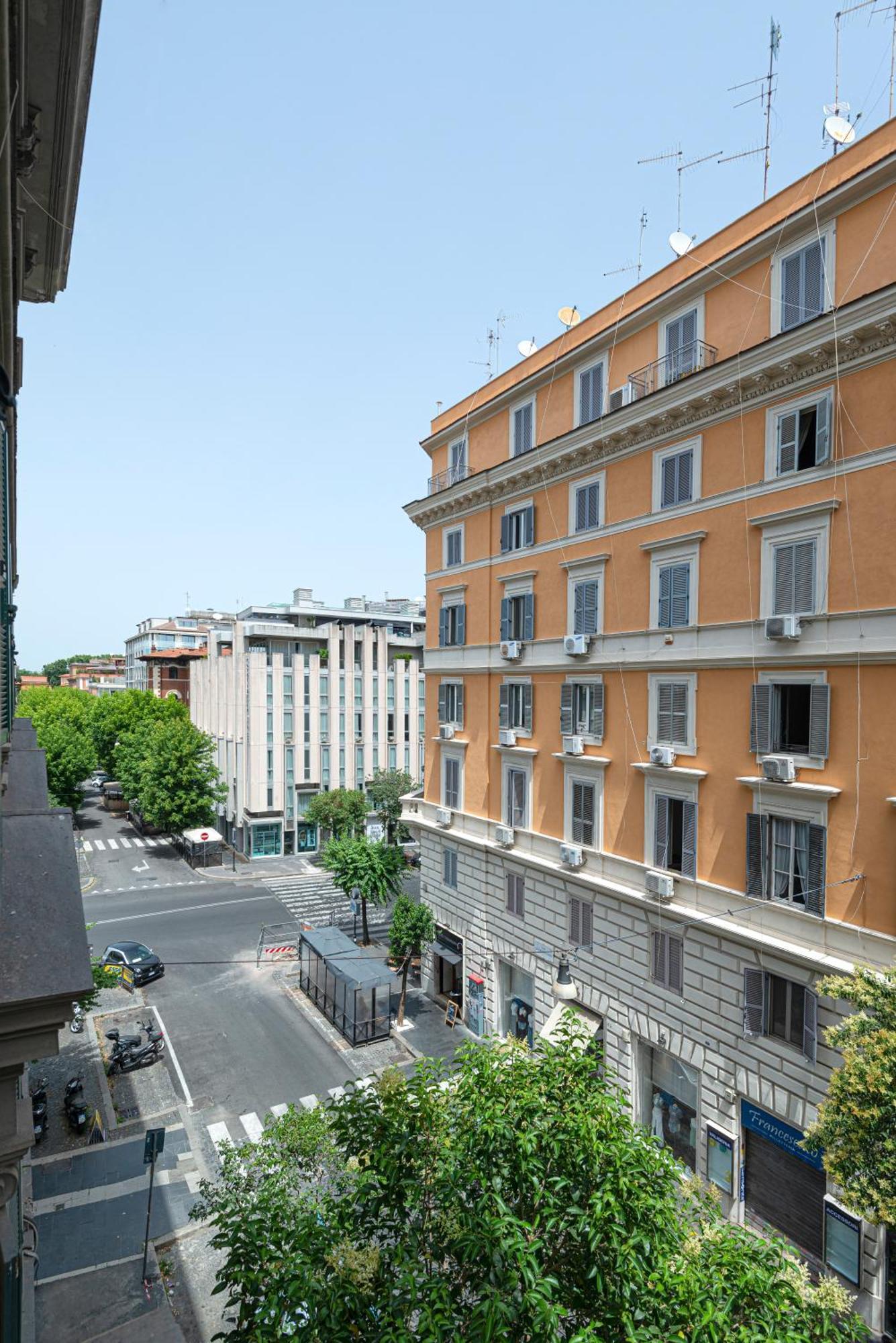 Amoe - Eleganza E Storia Nel Cuore Di Apartamento Roma