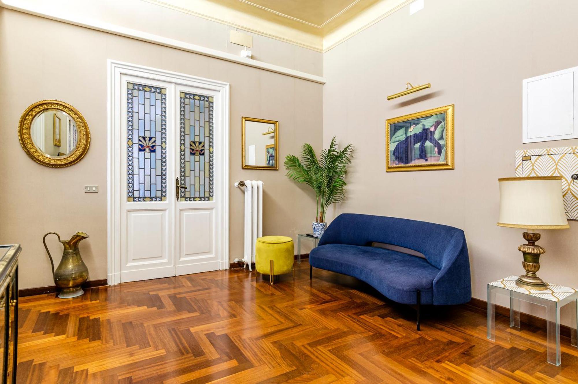 Apartamento Amoe - Eleganza E Storia Nel Cuore Di