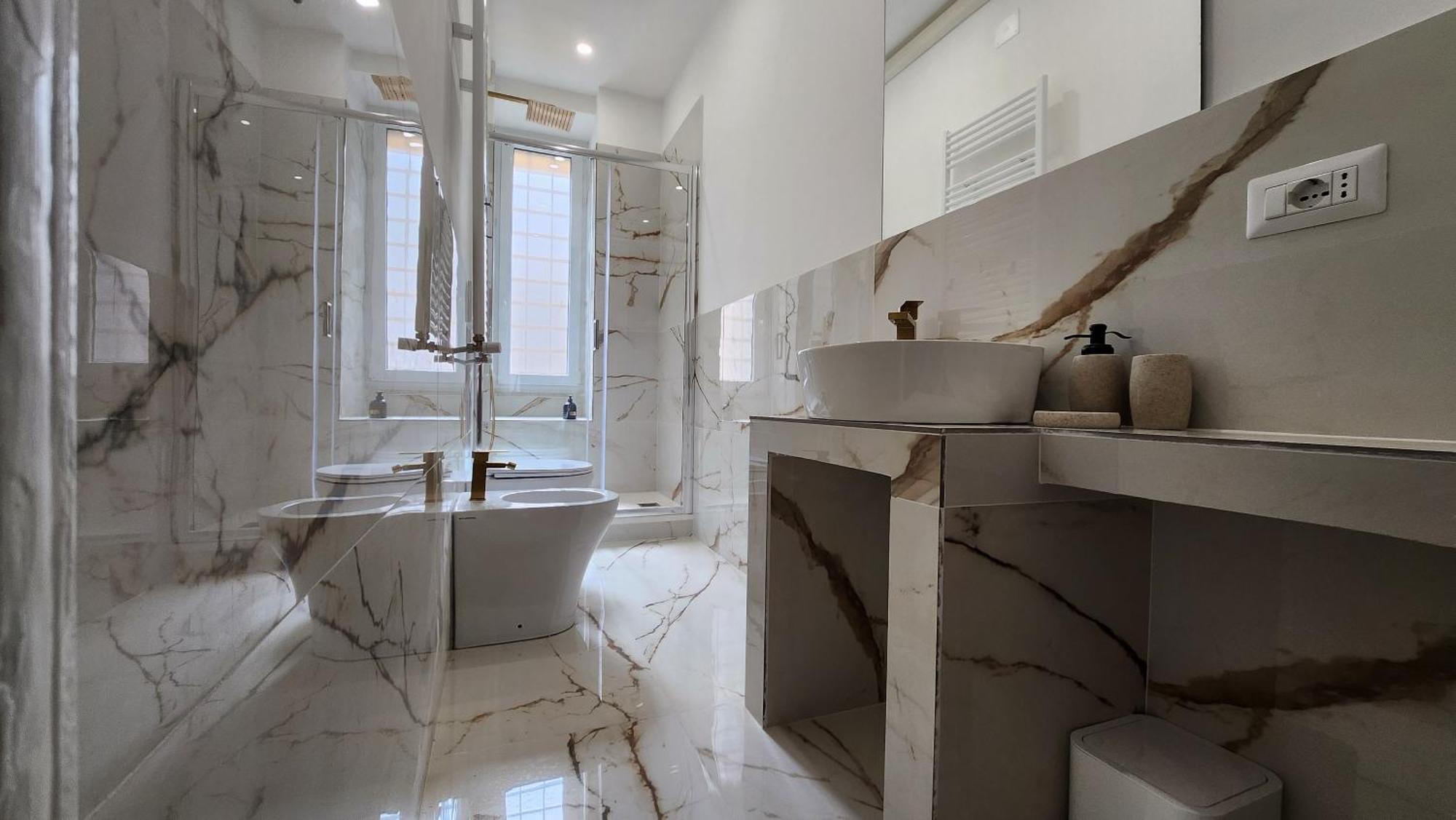 Apartamento Amoe - Eleganza E Storia Nel Cuore Di