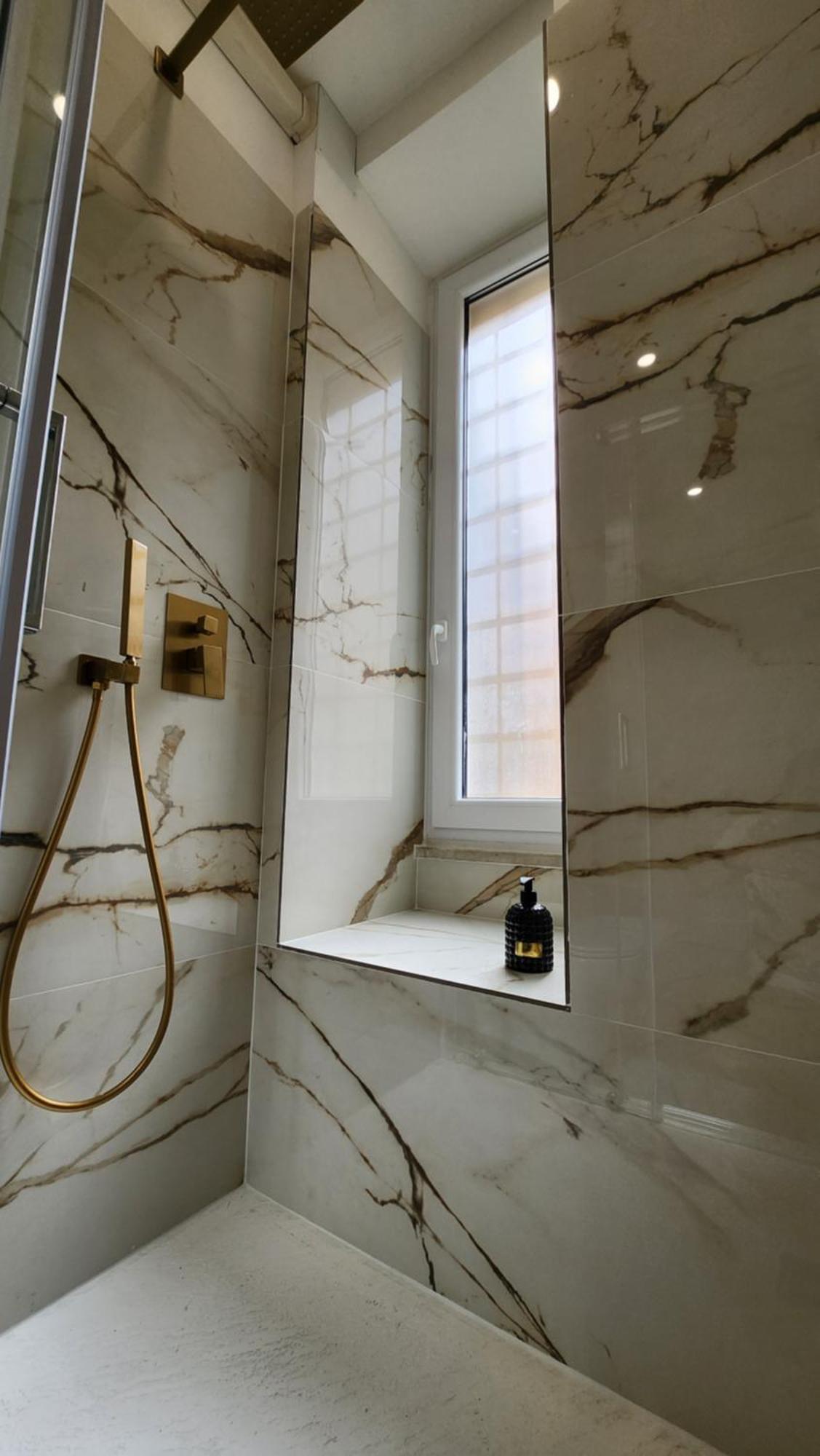 Apartamento Amoe - Eleganza E Storia Nel Cuore Di