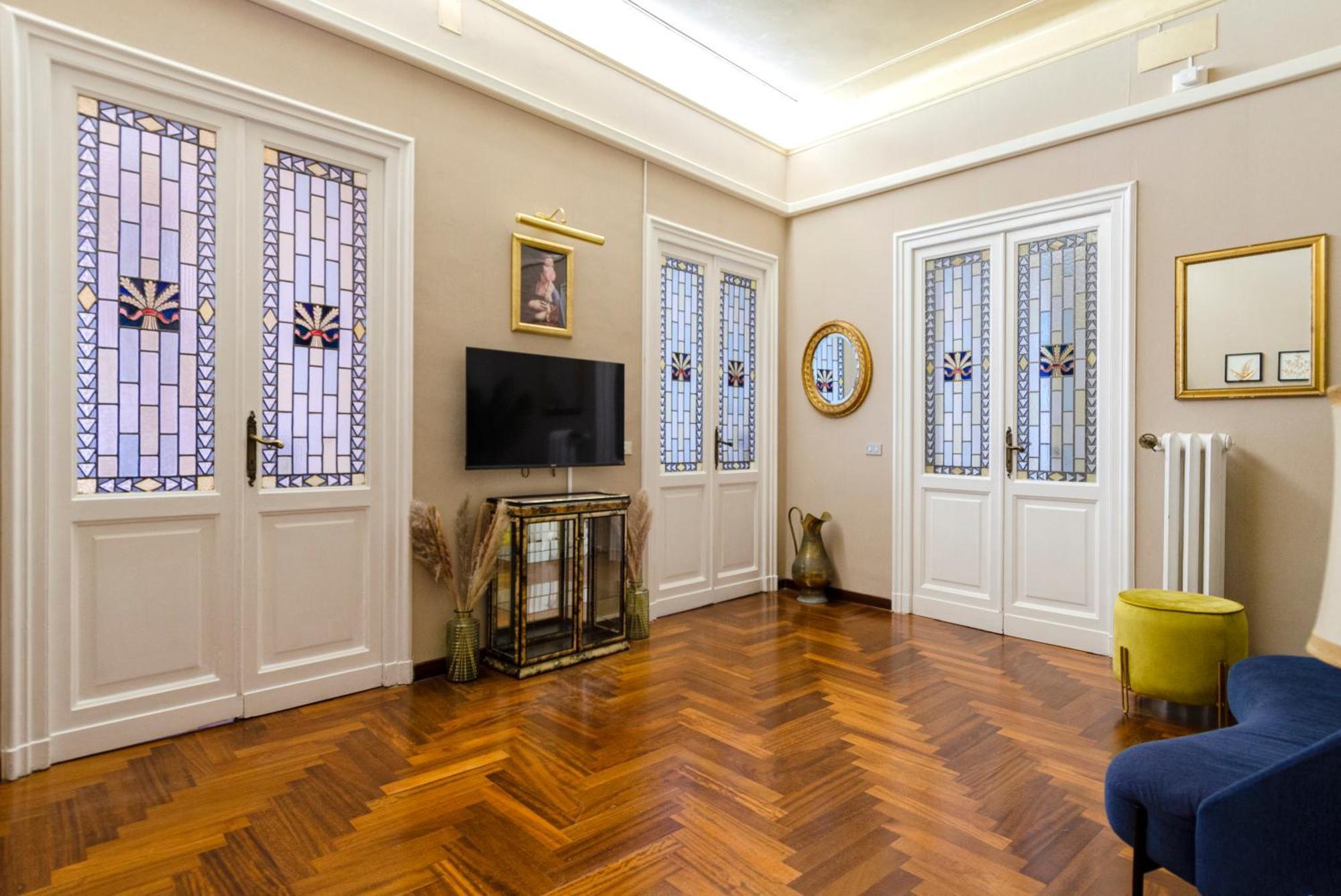 Appartamento Amoe - Eleganza E Storia Nel Cuore Di Roma